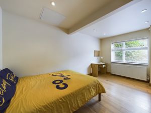 Photo 14- click for photo gallery